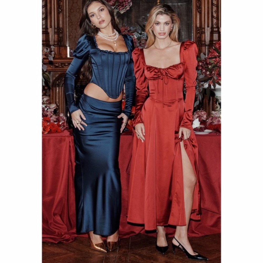 NEW House of CB Sebille Dress Blood Red XS - Picture 12 of 16
